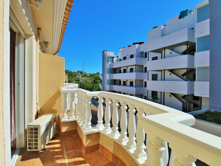 Town House for Sale in Villamartin, Alicante 12