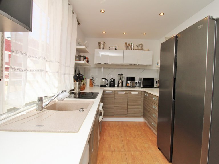 Town House for Sale in Villamartin, Alicante 11