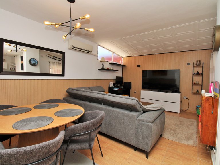 Town House for Sale in Villamartin, Alicante 9