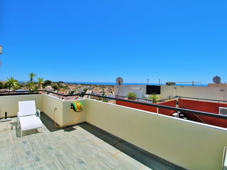 Town House for Sale in Villamartin, Alicante 3