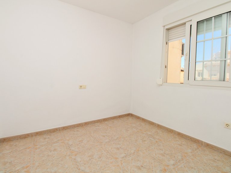 Town House for Sale in Playa Flamenca, Alicante 15