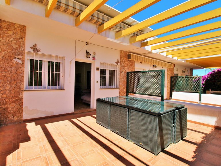 Villa for Sale in Mil Palmeras, Alicante 21