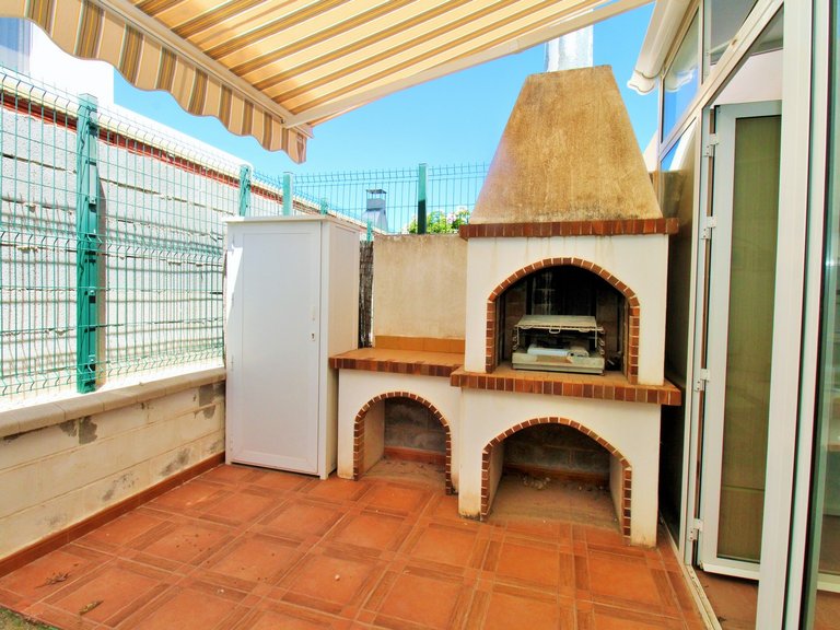 Villa for Sale in Mil Palmeras, Alicante 19