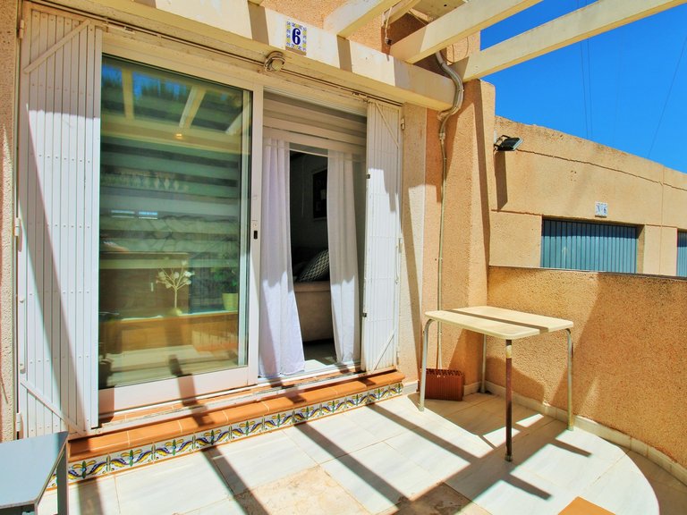 Villa for Sale in Villamartin, Alicante 10