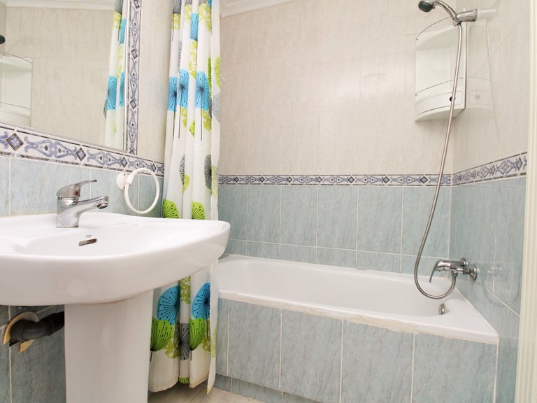 Villa for Sale in Villamartin, Alicante 9