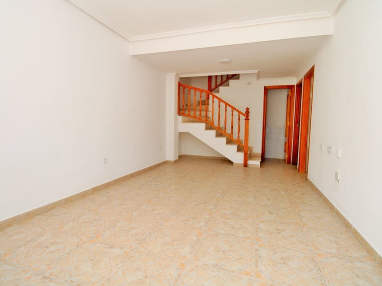 Town House for Sale in Playa Flamenca, Alicante 4