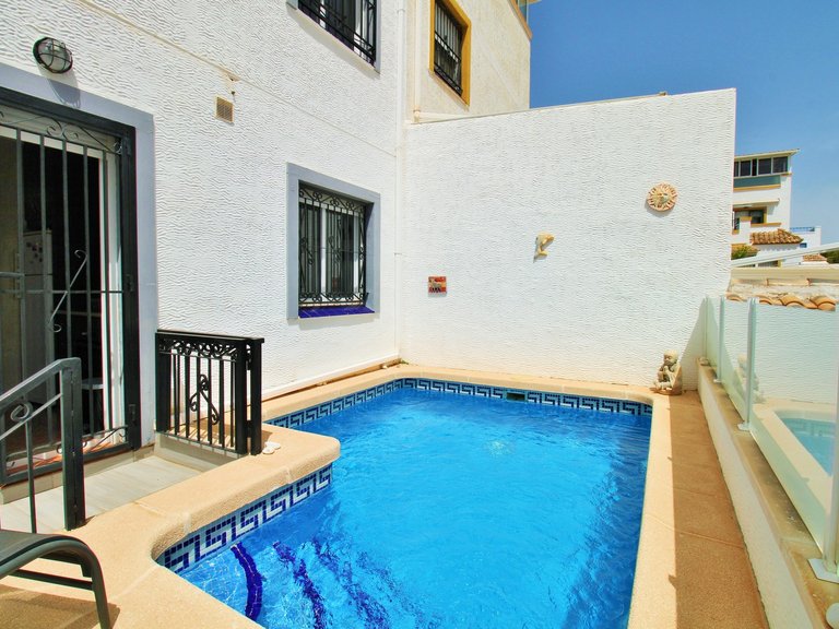 Town House for Sale in Los Altos, Alicante 28