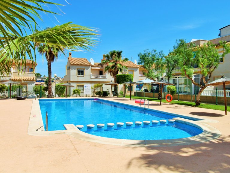 Apartment for Sale in Villamartin, Alicante 3