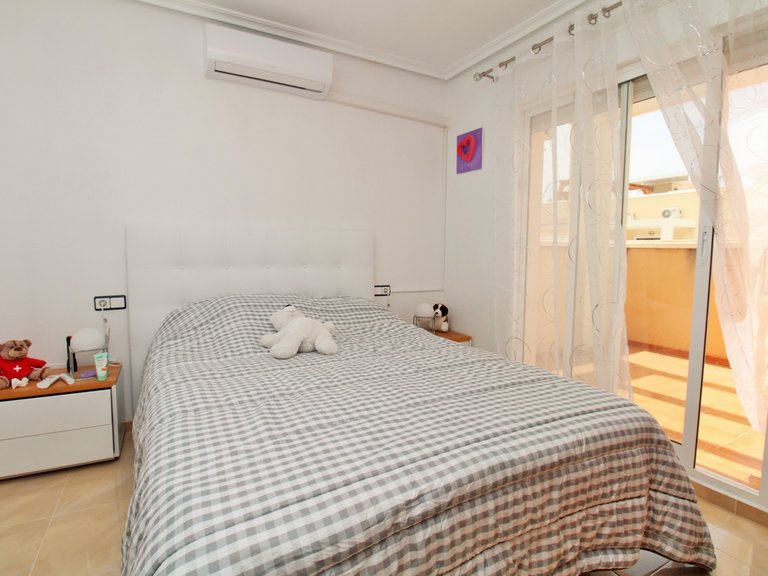 Town House for Sale in San Miguel De Salinas, Alicante 12