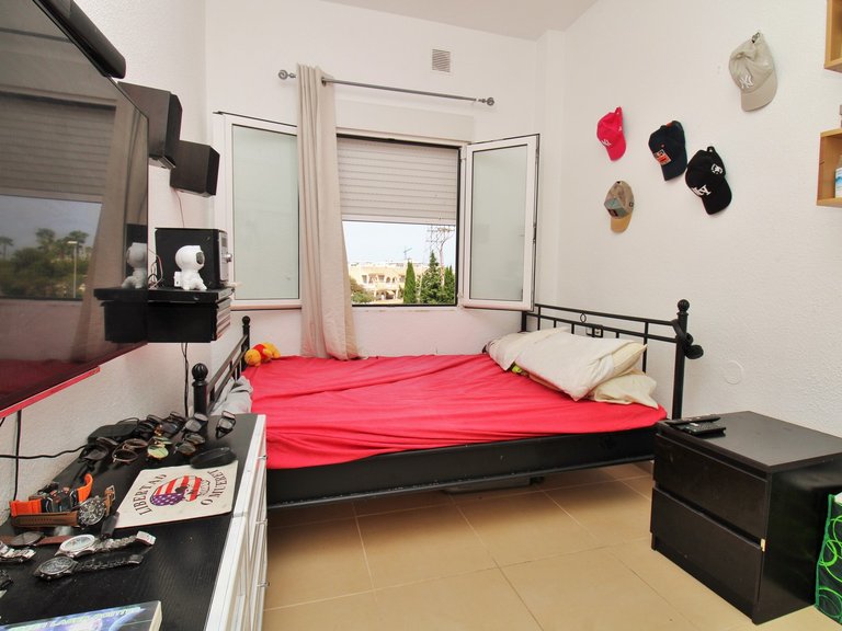 Apartment for Sale in Villamartin, Alicante 11