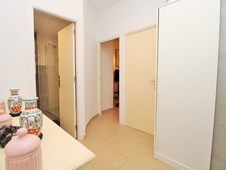Apartment for Sale in Villamartin, Alicante 9