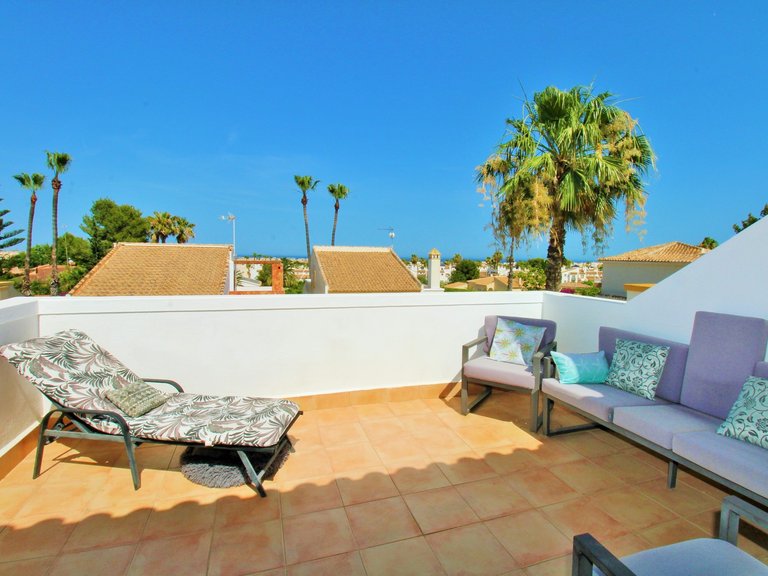 Villa for Sale in Villamartin, Alicante 21