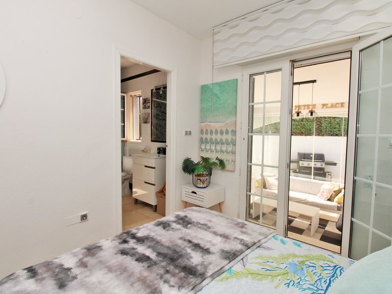 Villa for Sale in Villamartin, Alicante 12
