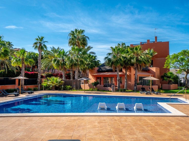 Apartment for Sale in Villamartin, Alicante 20