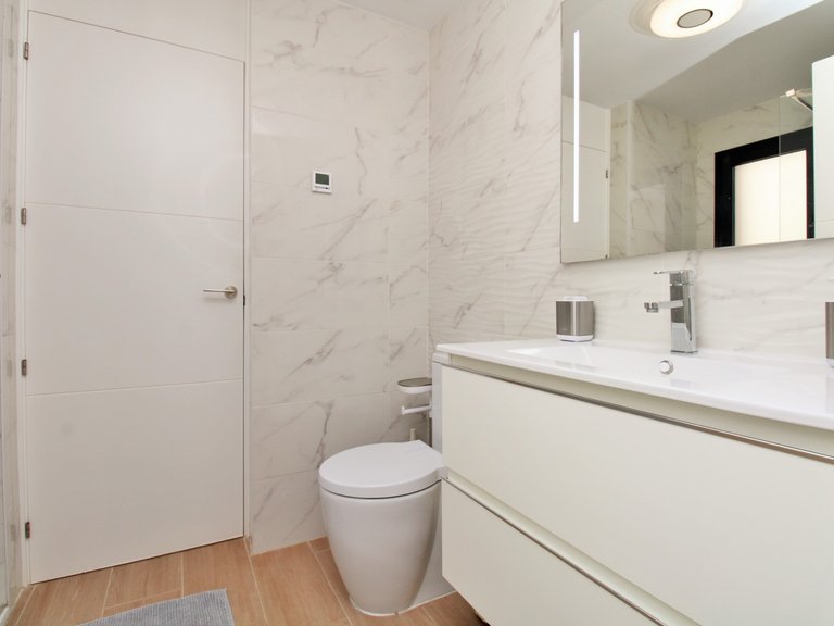 Apartment for Sale in Villamartin, Alicante 14