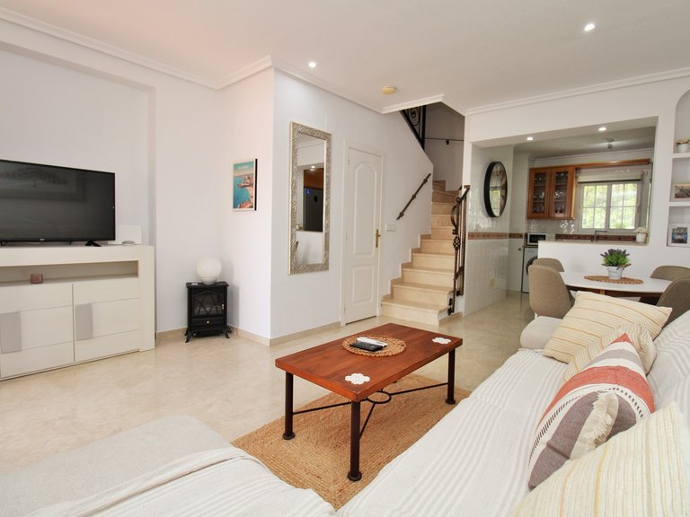 Town House for Sale in Villamartin, Alicante 5
