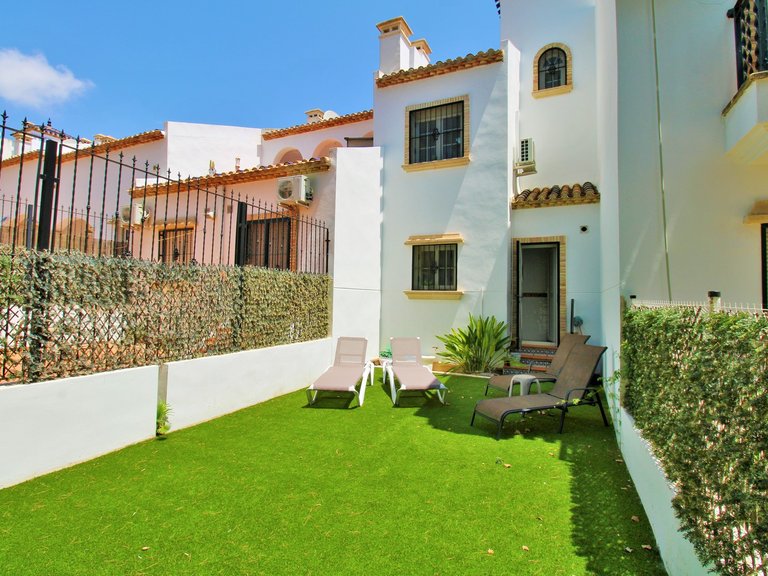 Town House for Sale in Villamartin, Alicante 13