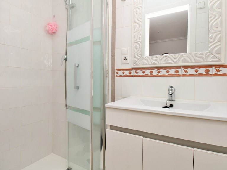 Town House for Sale in Villamartin, Alicante 11