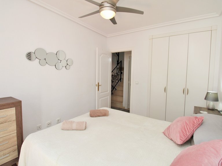 Town House for Sale in Villamartin, Alicante 15