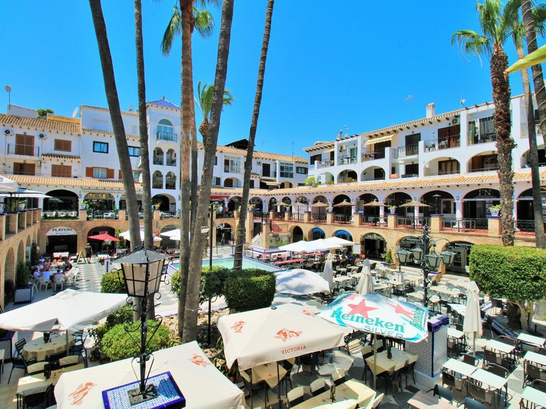 Apartment for Sale in Villamartin, Alicante 21