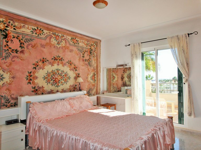 Town House for Sale in Villamartin, Alicante 16