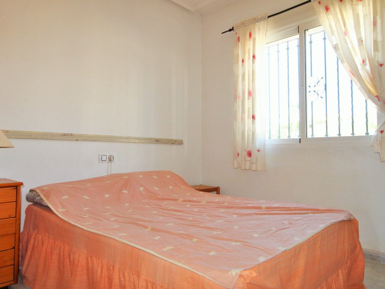 Town House for Sale in Villamartin, Alicante 10