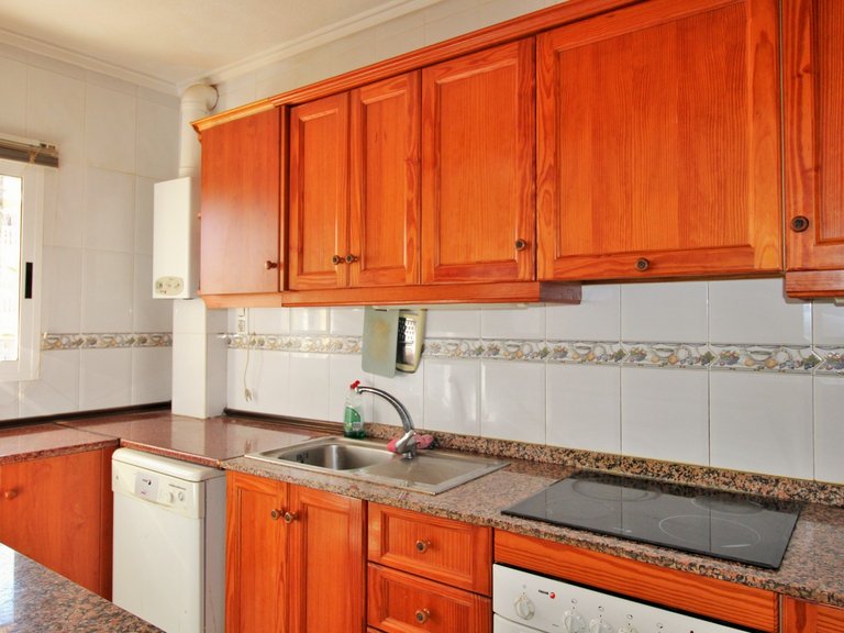 Town House for Sale in Villamartin, Alicante 8