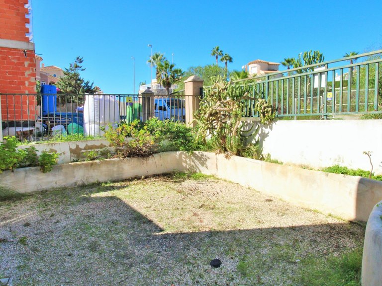 Town House for Sale in Villamartin, Alicante 30