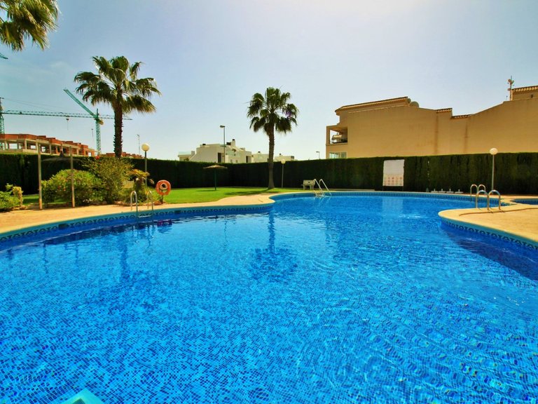 Apartment for Sale in Punta Prima, Alicante 27