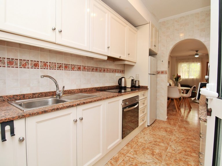 Apartment for Sale in Punta Prima, Alicante 14
