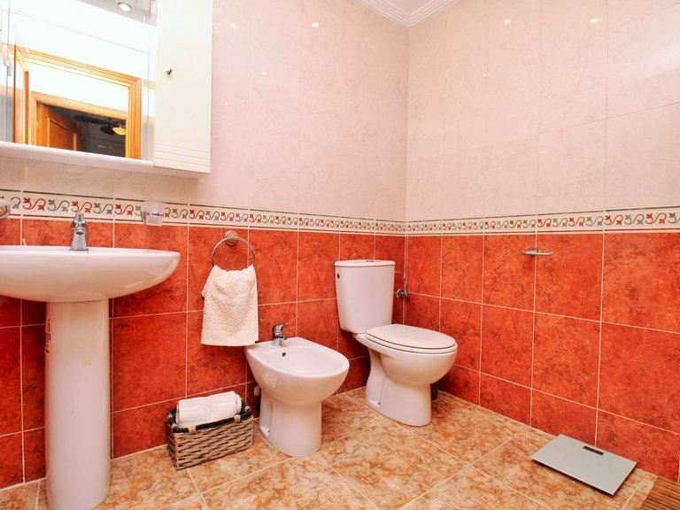 Apartment for Sale in Punta Prima, Alicante 17