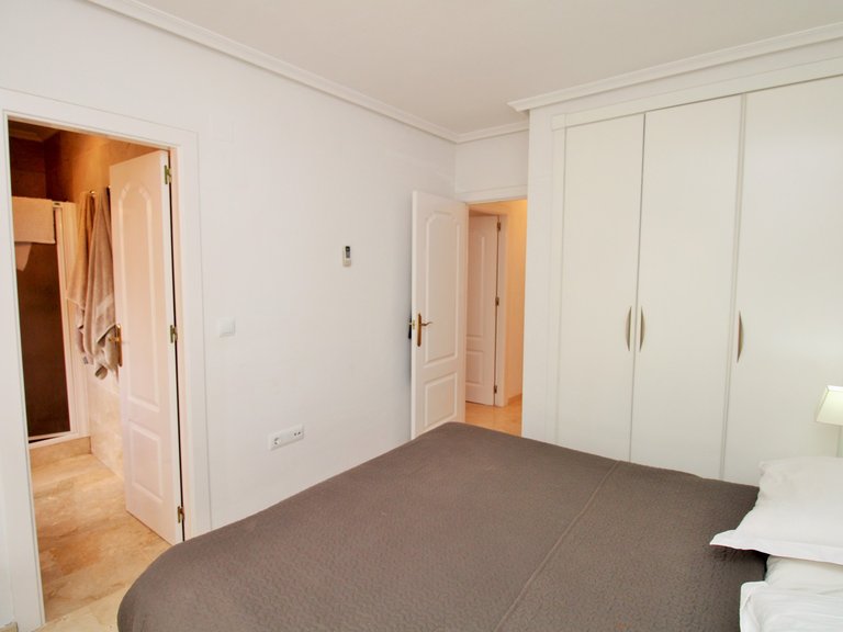 Apartment for Sale in Villamartin, Alicante 14
