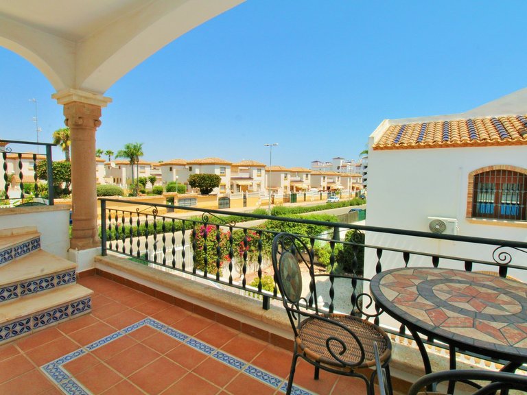 Apartment for Sale in Villamartin, Alicante 17