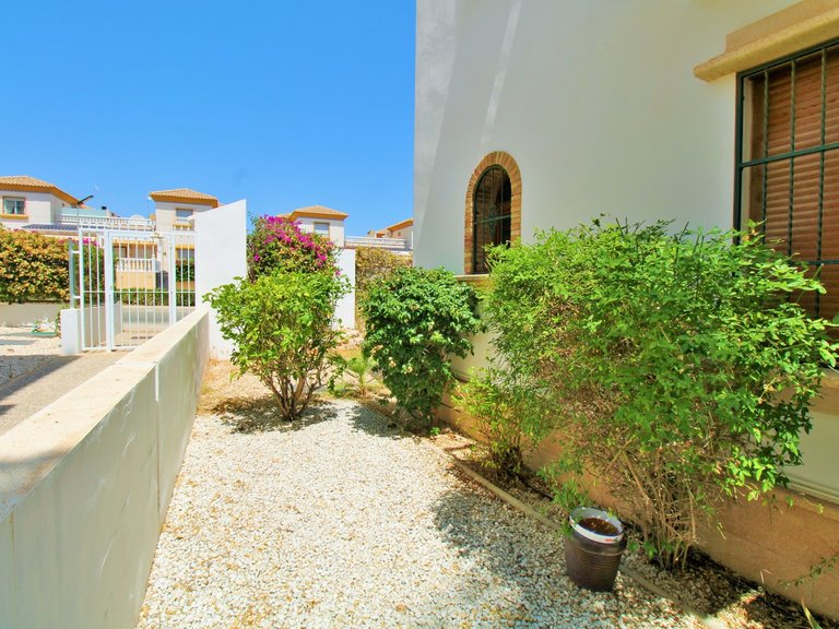 Apartment for Sale in Villamartin, Alicante 23