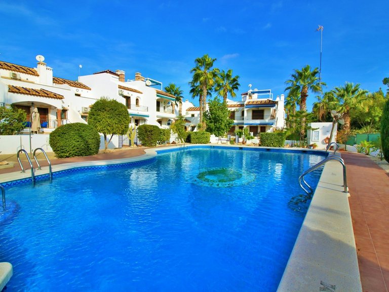 Apartment for Sale in Villamartin, Alicante 24