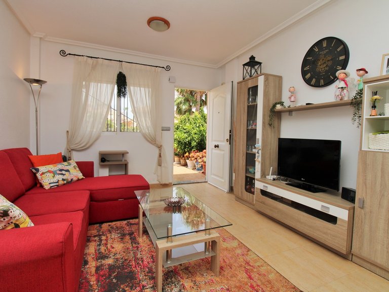 Town House for Sale in Villamartin, Alicante 7