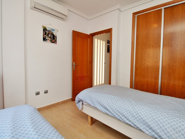Town House for Sale in Villamartin, Alicante 19