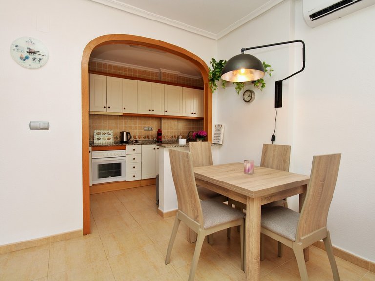 Town House for Sale in Villamartin, Alicante 8