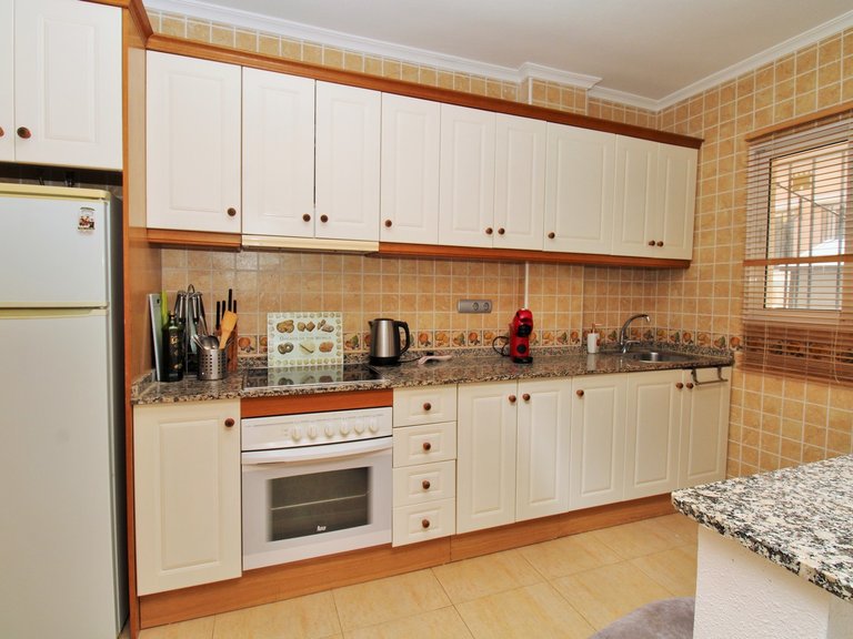Town House for Sale in Villamartin, Alicante 10