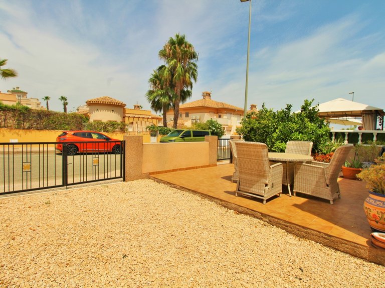 Town House for Sale in Villamartin, Alicante 23