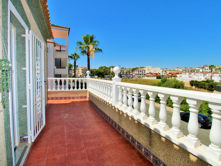 Apartment for Sale in Villamartin, Alicante 25