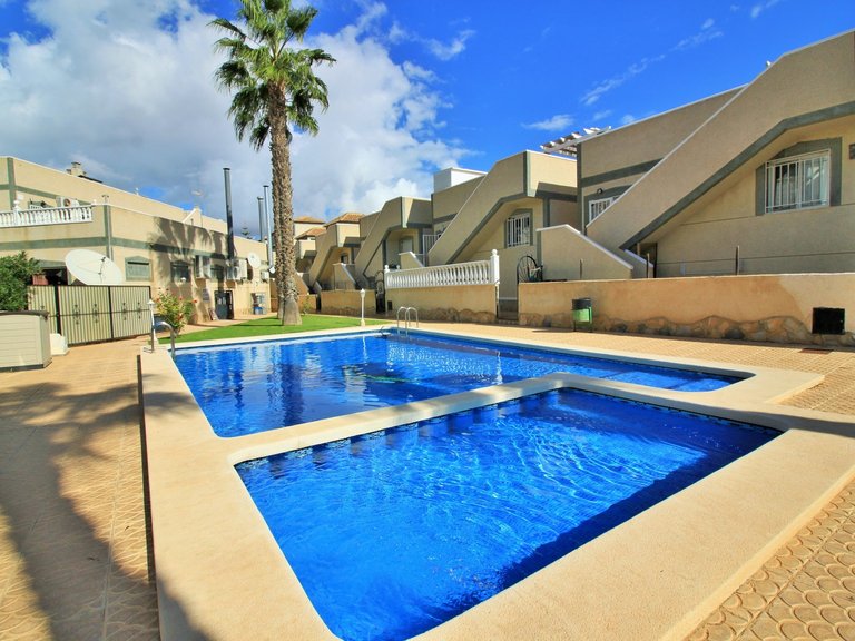 Apartment for Sale in Villamartin, Alicante 26