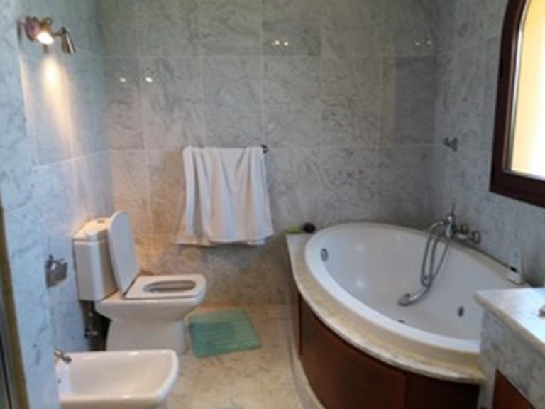 Villa for Sale in Costa Adeje, Tenerife, España 14