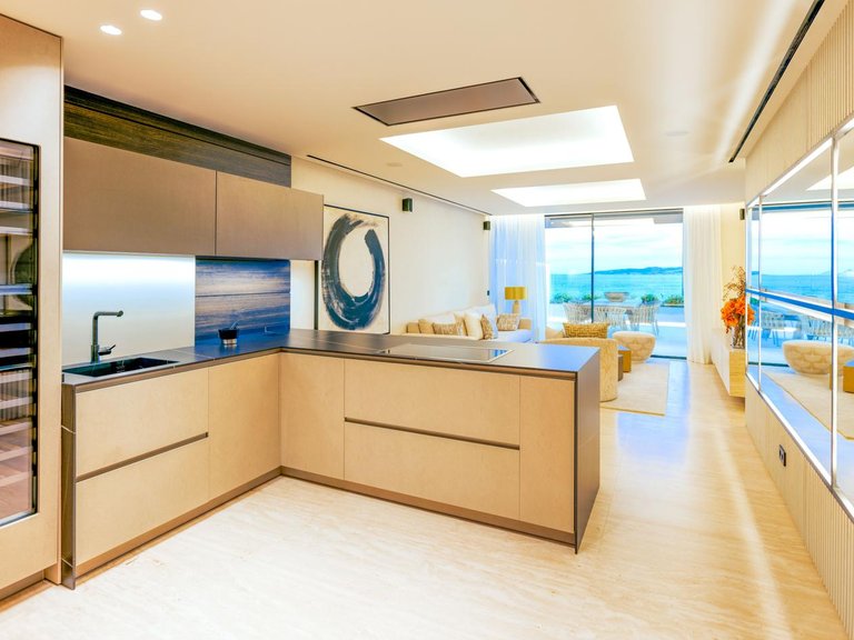 Apartment for Sale in Estepona, Malaga 7