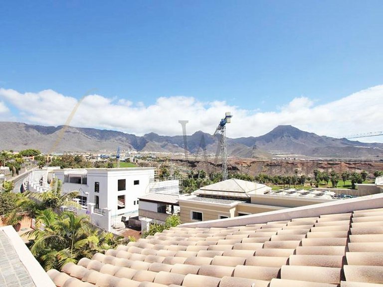 Villa for Sale in Costa Adeje, Tenerife, España 14