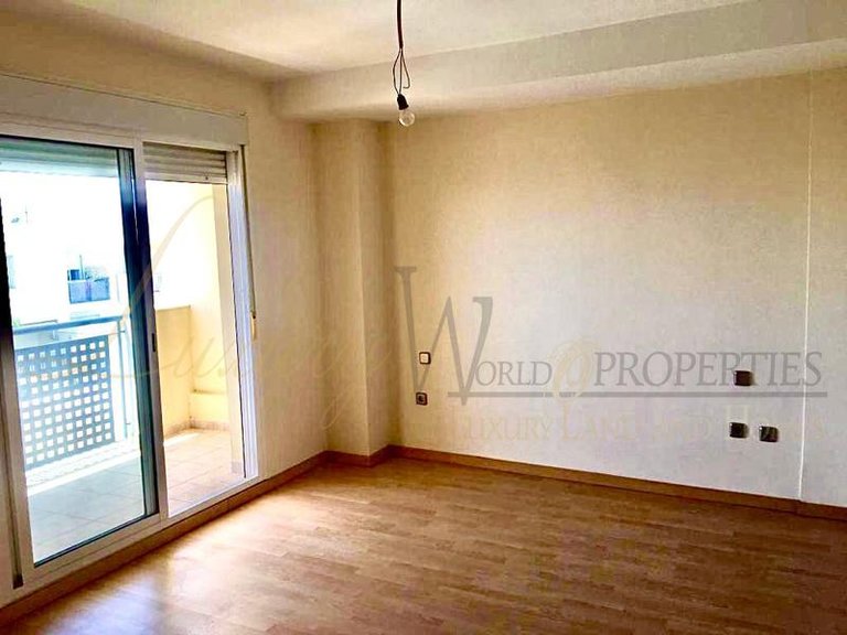 Town House for Sale in Costa Adeje, Tenerife, España 23