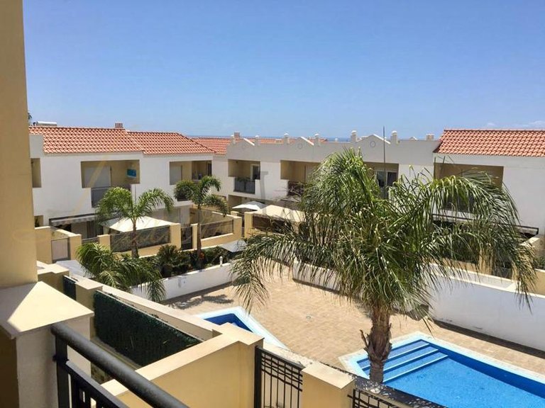 Town House for Sale in Costa Adeje, Tenerife, España 3