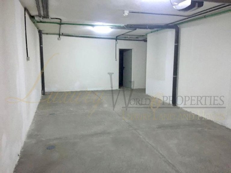 Town House for Sale in Costa Adeje, Tenerife, España 32