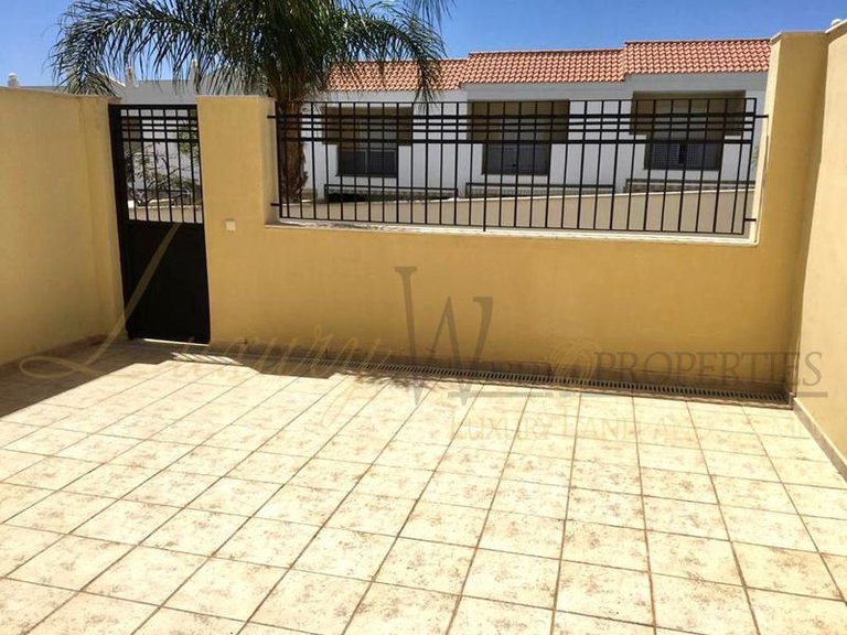Town House for Sale in Costa Adeje, Tenerife, España 4