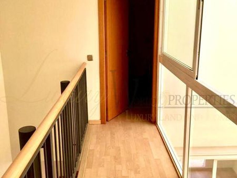 Town House for Sale in Costa Adeje, Tenerife, España 19